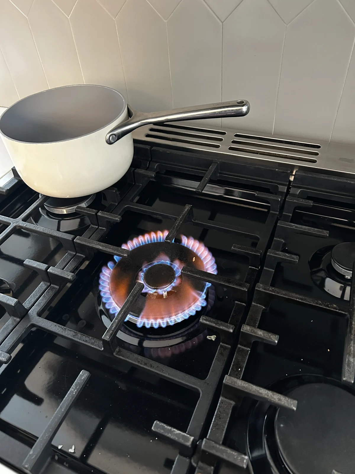 Gas burner in operation from the owner’s work archive